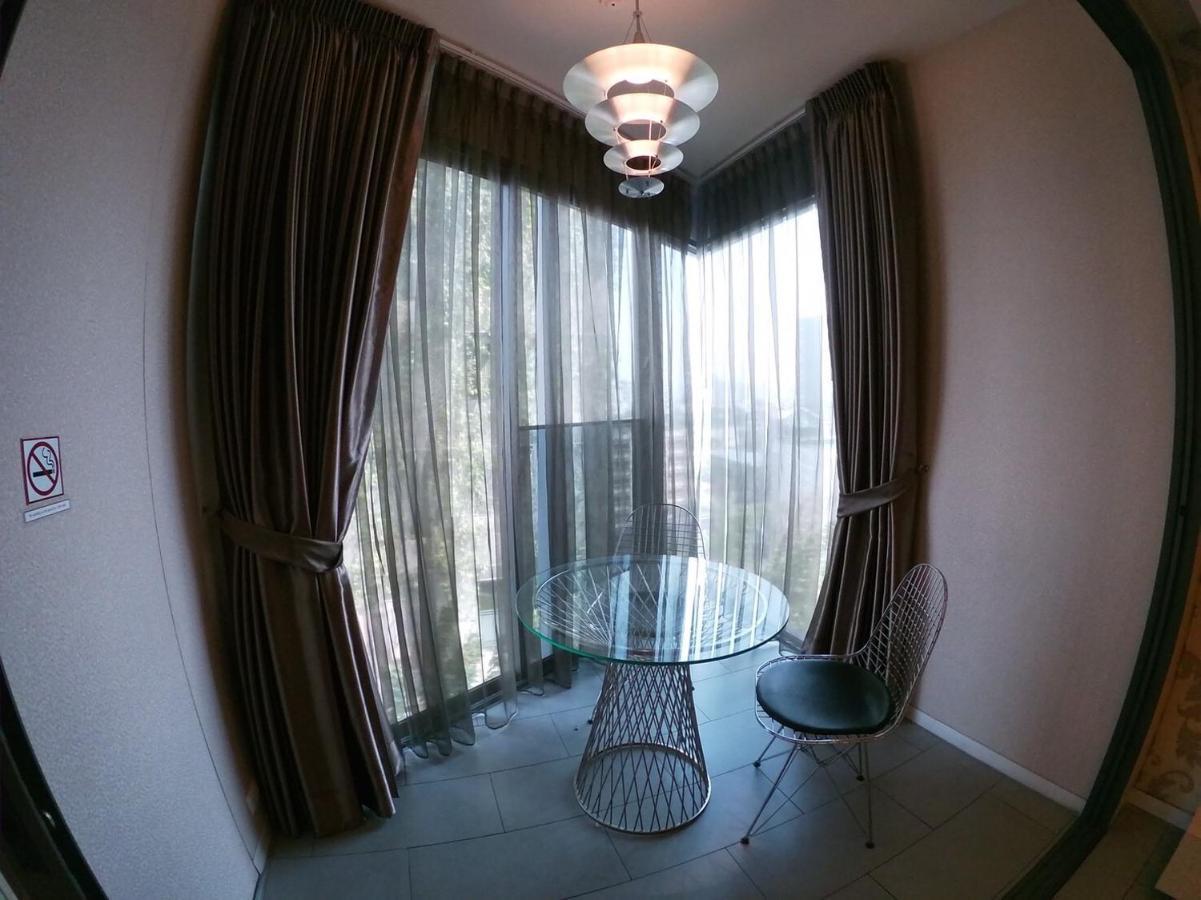 Boonrumpa Accommodation Bangkok Ngoại thất bức ảnh