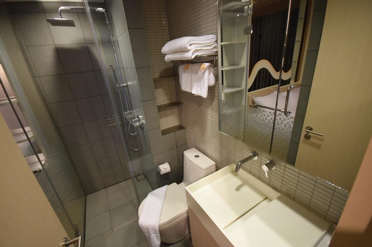 Boonrumpa Accommodation Bangkok Ngoại thất bức ảnh