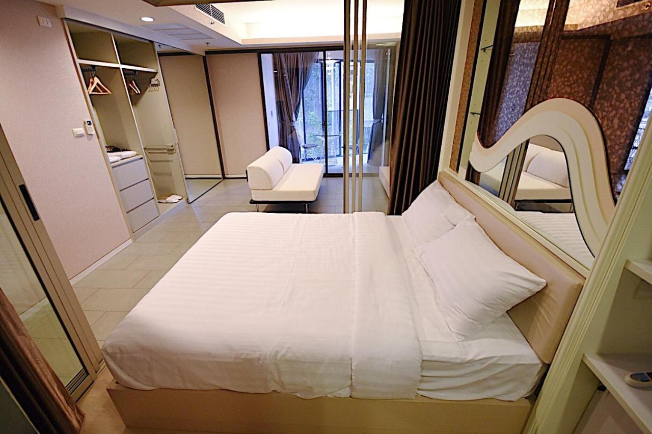 Boonrumpa Accommodation Bangkok Ngoại thất bức ảnh